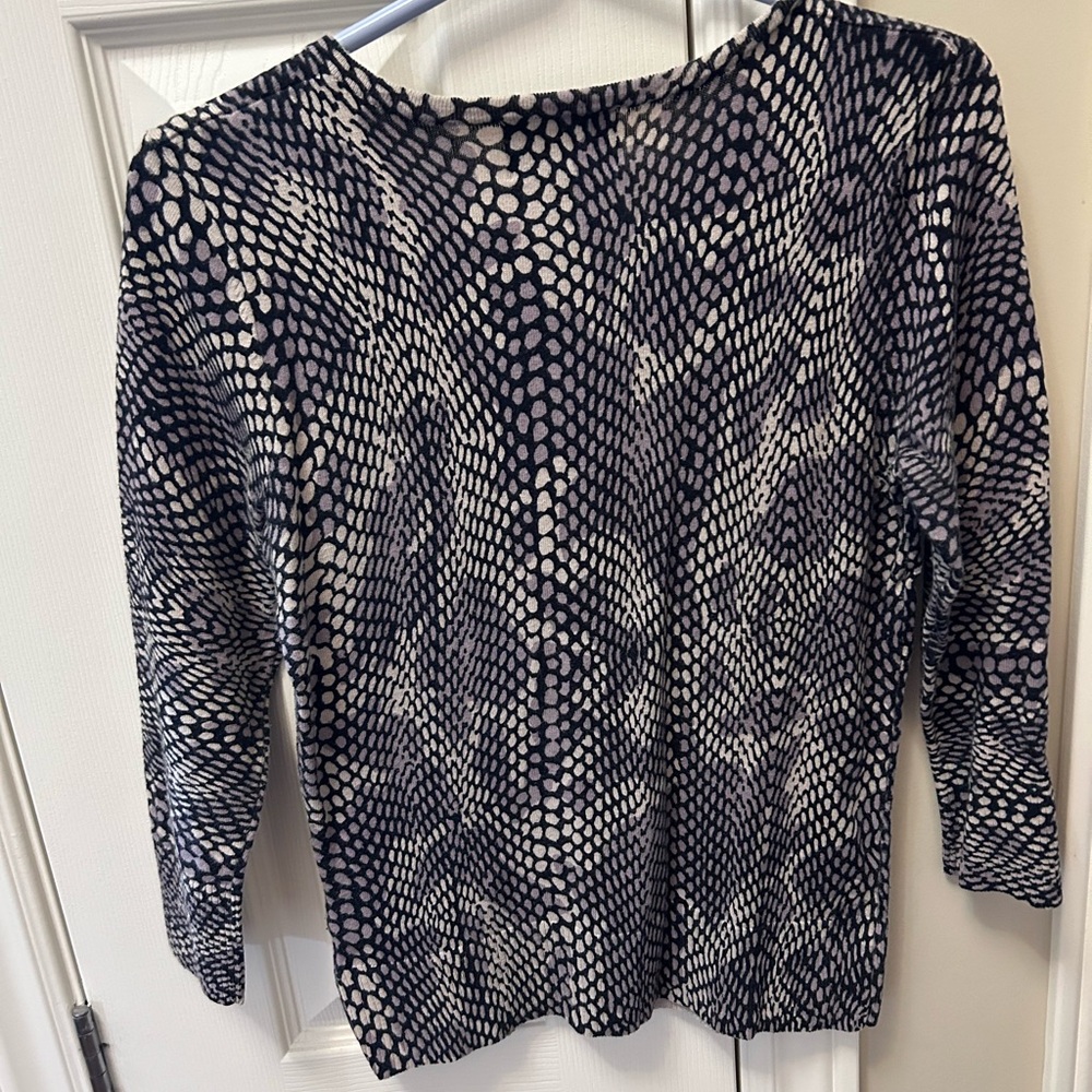 CYNTHIA ROWLEY sweater. - Picture 7 of 8